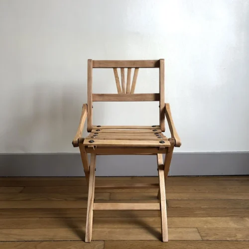 Chaise pour enfant pliante ancienne