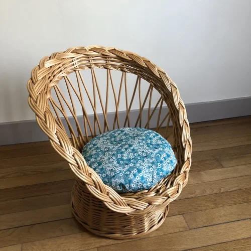 Fauteuil en osier vintage pour enfant