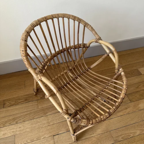 Fauteuil rotin vintage pour enfant